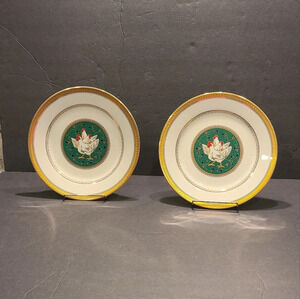 1999 Mikasa "Twelve days of Christmas "gold  Three French Hens sz.9 in.